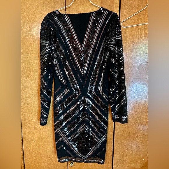 Express Holiday New Years Black Sequin Long Sleeve Party Dress size L - Picture 8 of 11